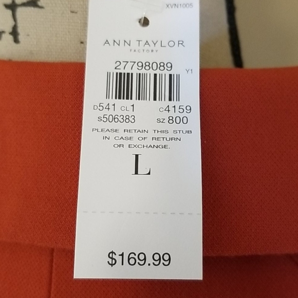 Trenchcoat - Picture 5 of 5